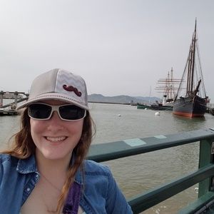 Meet your Posher, Janelle